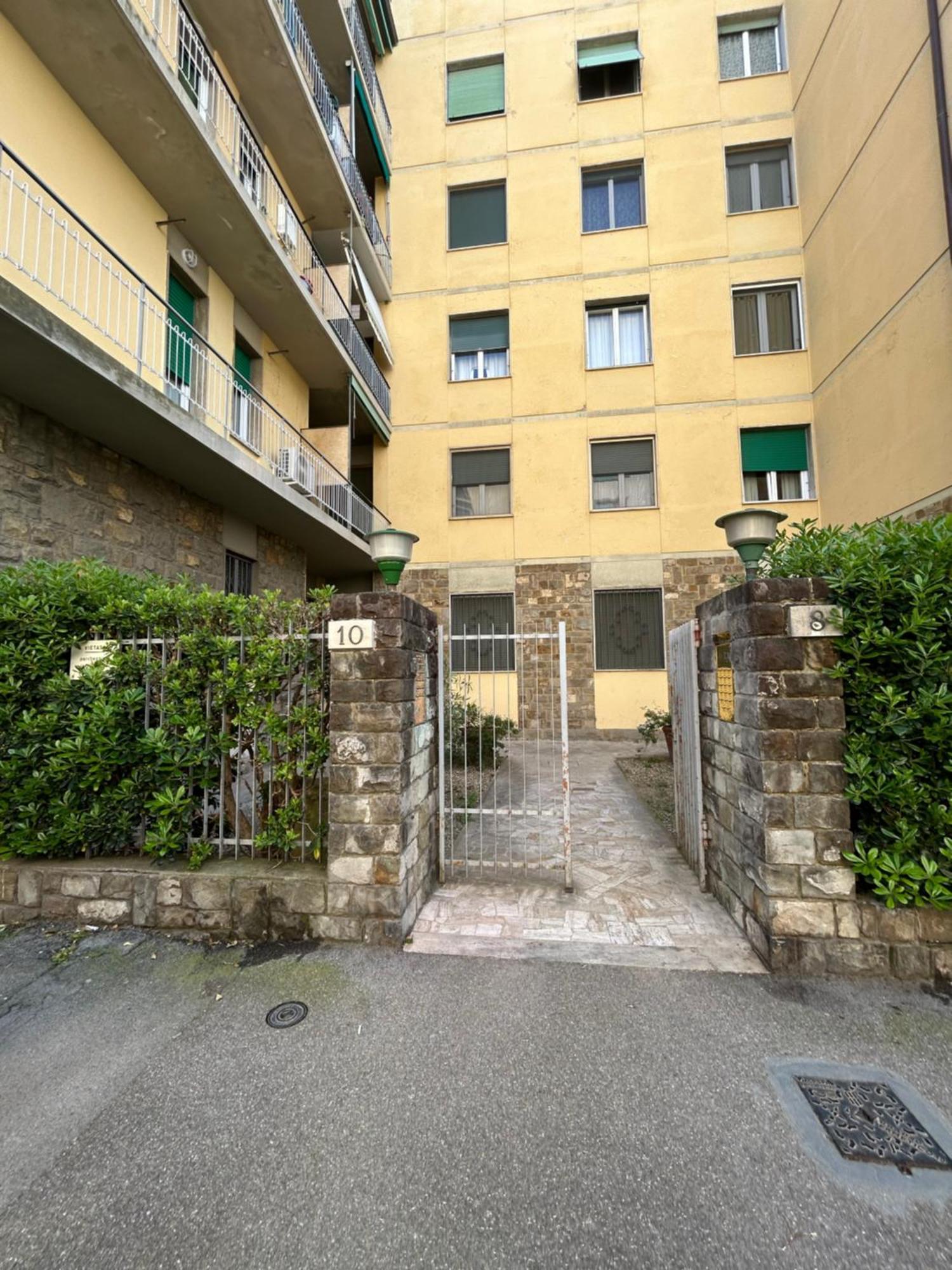 Appartamento Incantevole Con Patio Florencia Exterior foto